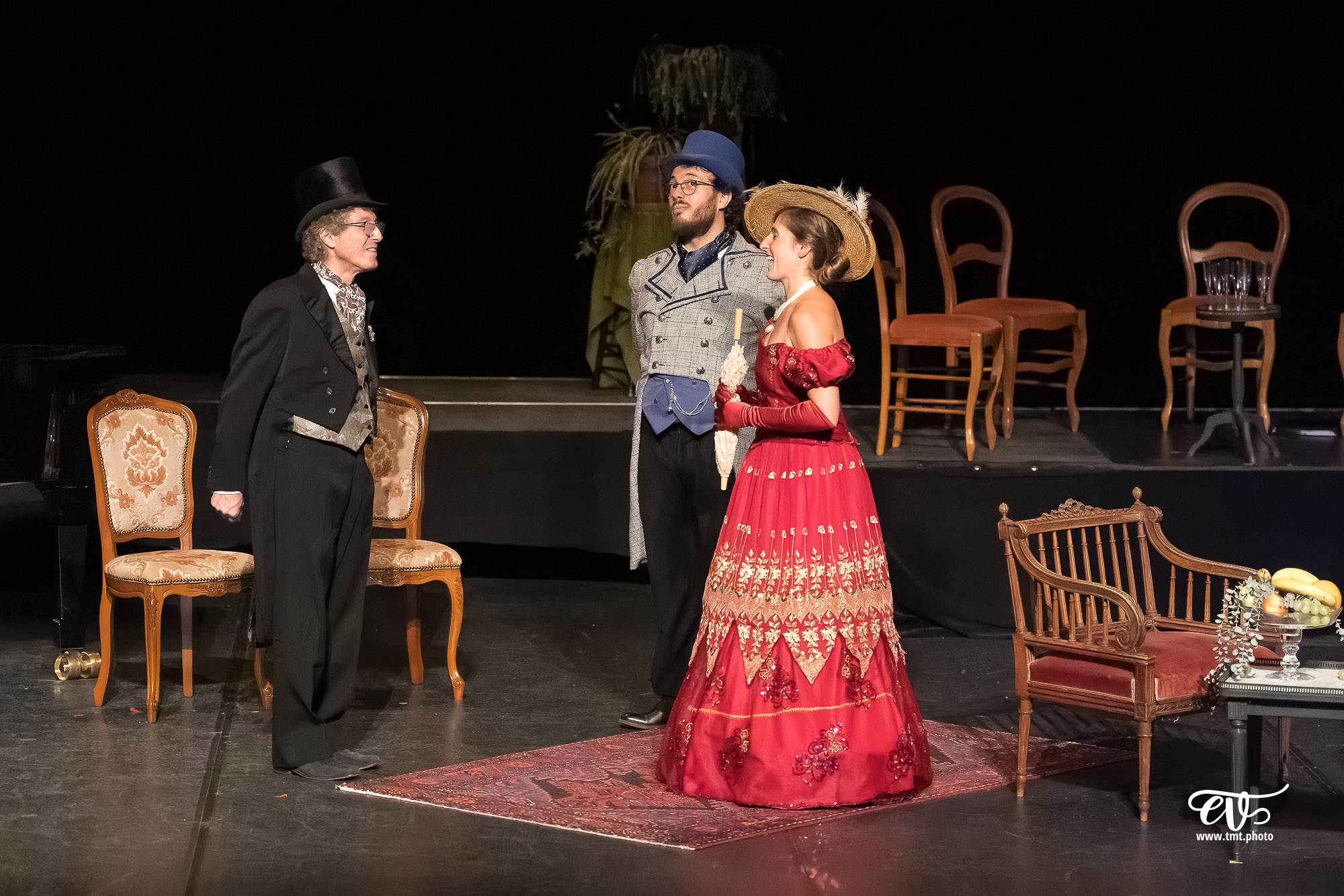DANS LE SALON DE ROSSINI